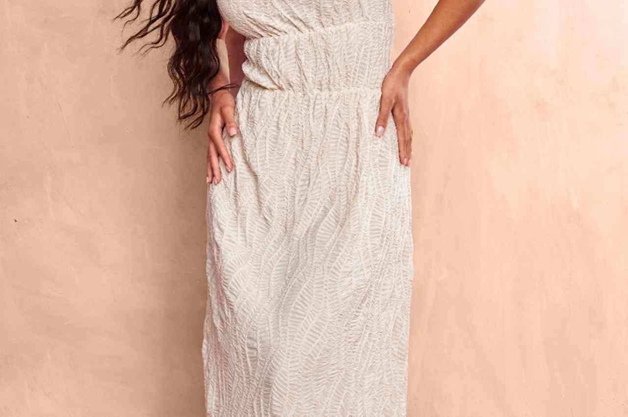 Lotion Distinctive Tiered Halterneck Maxi Outfit